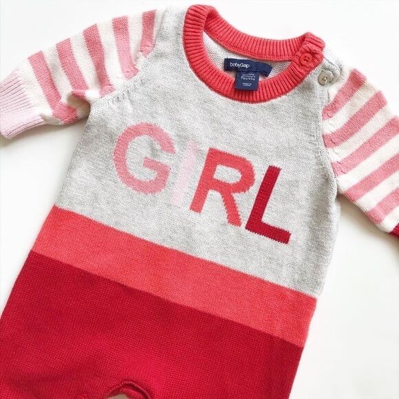 Babygap newborn knit GIRL jumpsuit EUC 0-3 months - Picture 2 of 4